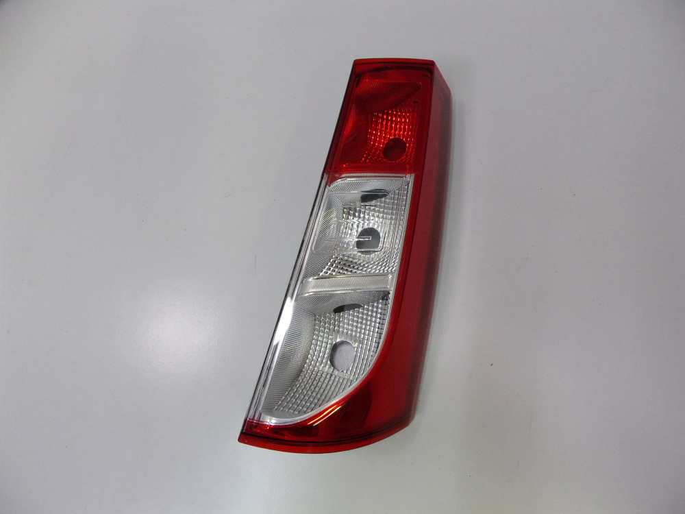 265509604R Pravé zadní světlo Dacia Dokker