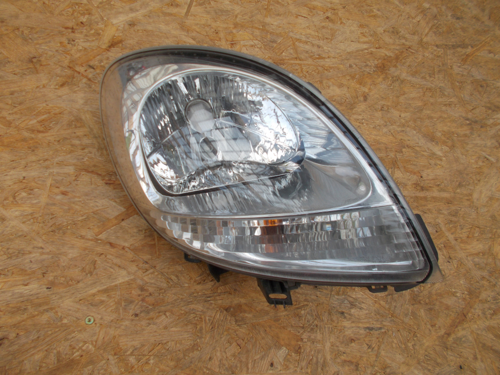 043566 Pravé přední světlo Renault Kangoo I 2003-2008