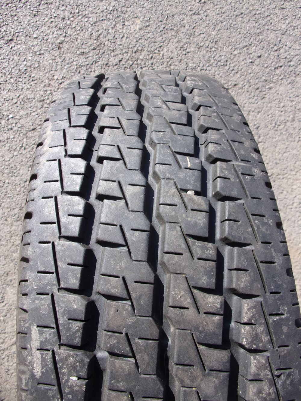 Letní pneumatika 205/65/16C 107/105T TOYO H08