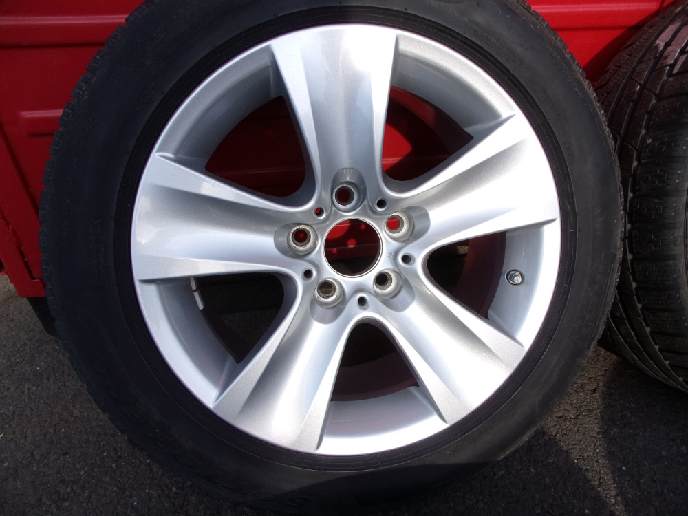 BMW, Mini, Opel, VW 8x17 ET30 - 225/55/17 PIRELLI, zimní sada