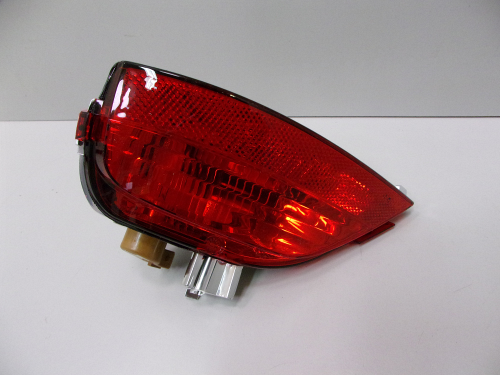 265850007R Zadní mlhovka Renault Scenic III, vč. objímky