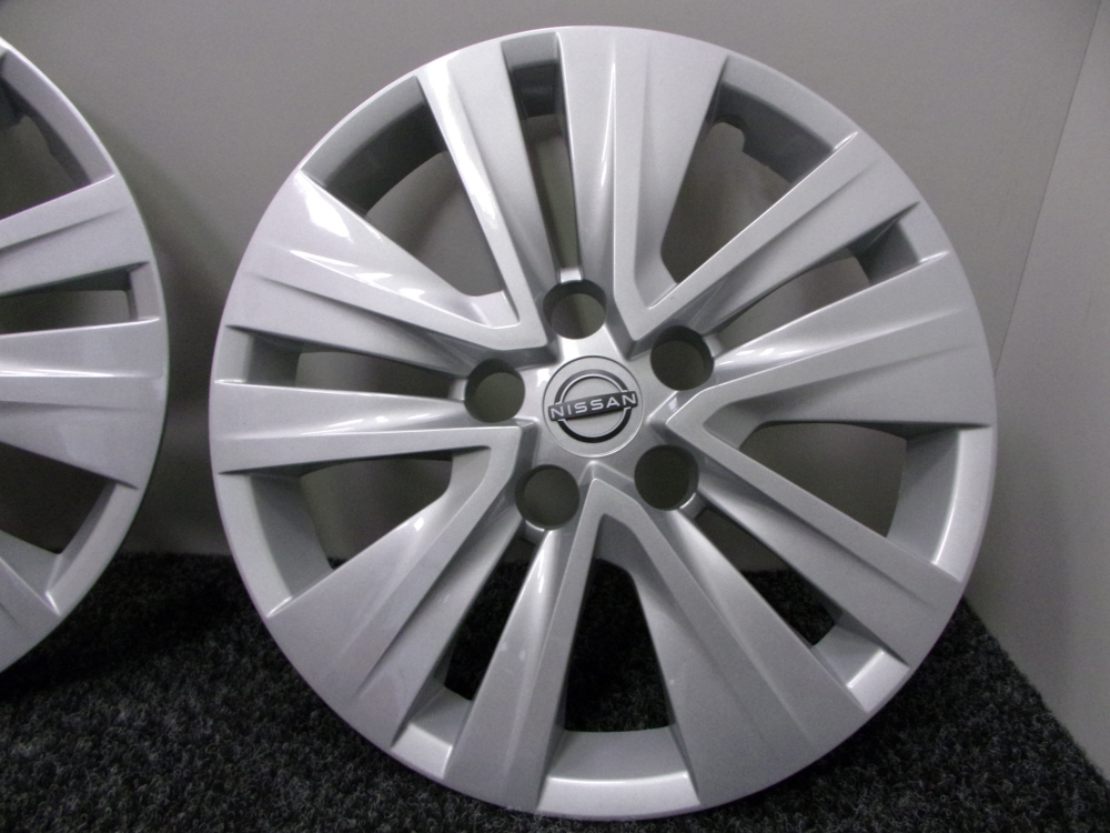 Kryty kol 16" originál Nissan - sada 4 ks