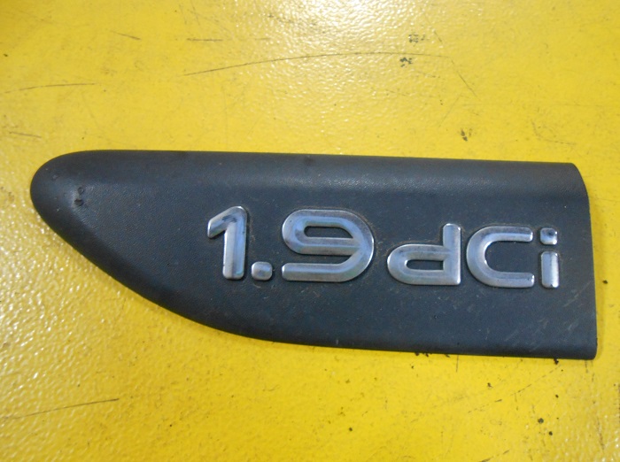 Znak do levé přední lišty Renault Laguna II, Laguna II Grandtour