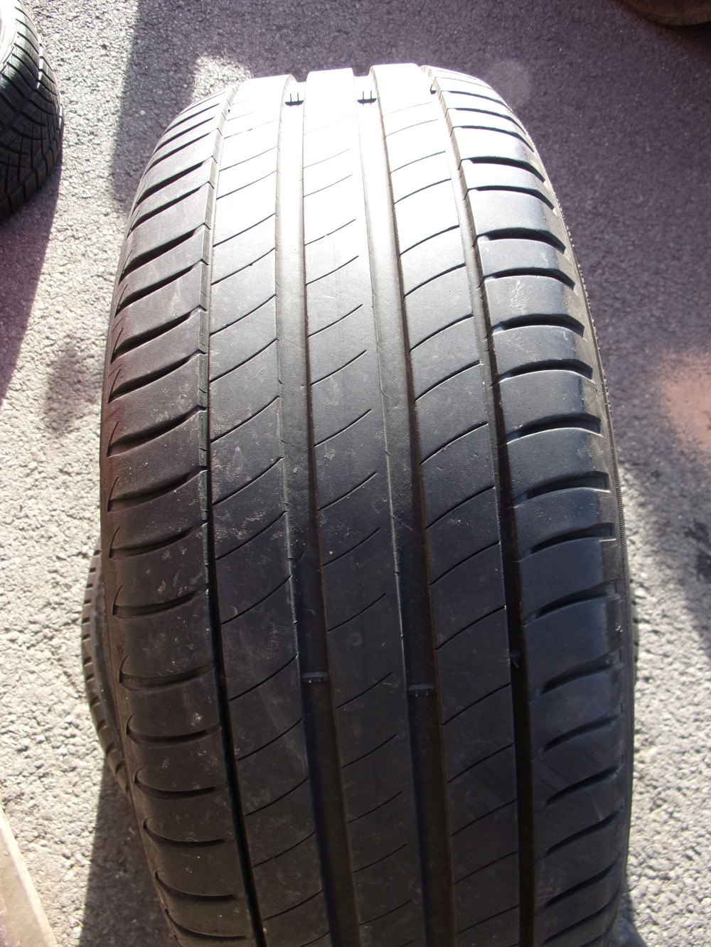 215/60/17 96V MICHELIN Primacy, letní