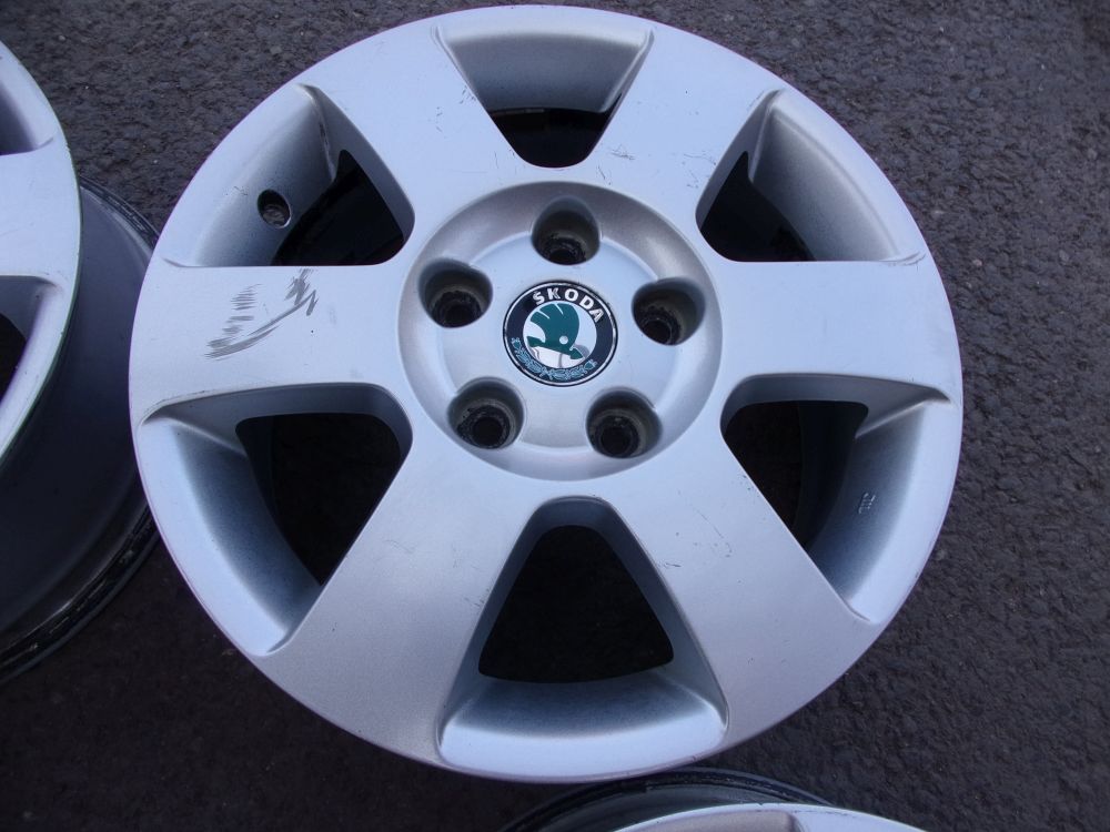 Škoda 6x15 ET47 5x112x57 originál 1Z0601025K