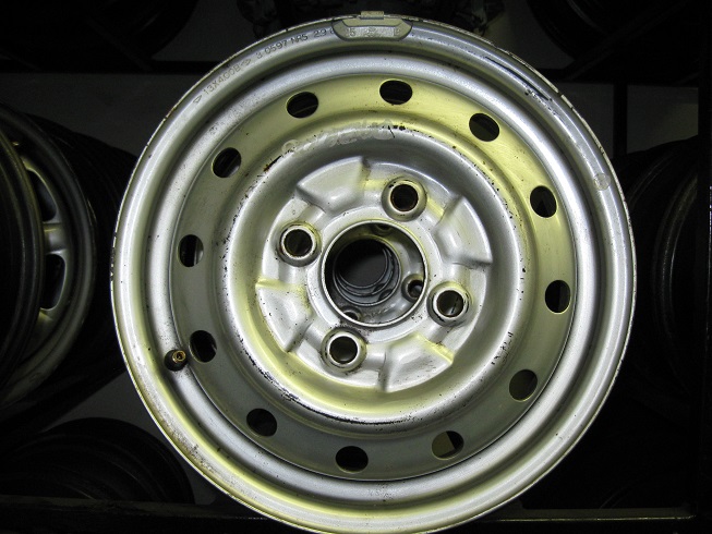 Daihatsu 4x13 4x114,3x66,5