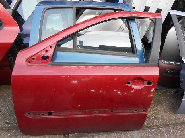 Levé přední dveře Renault Laguna II 2001-2007