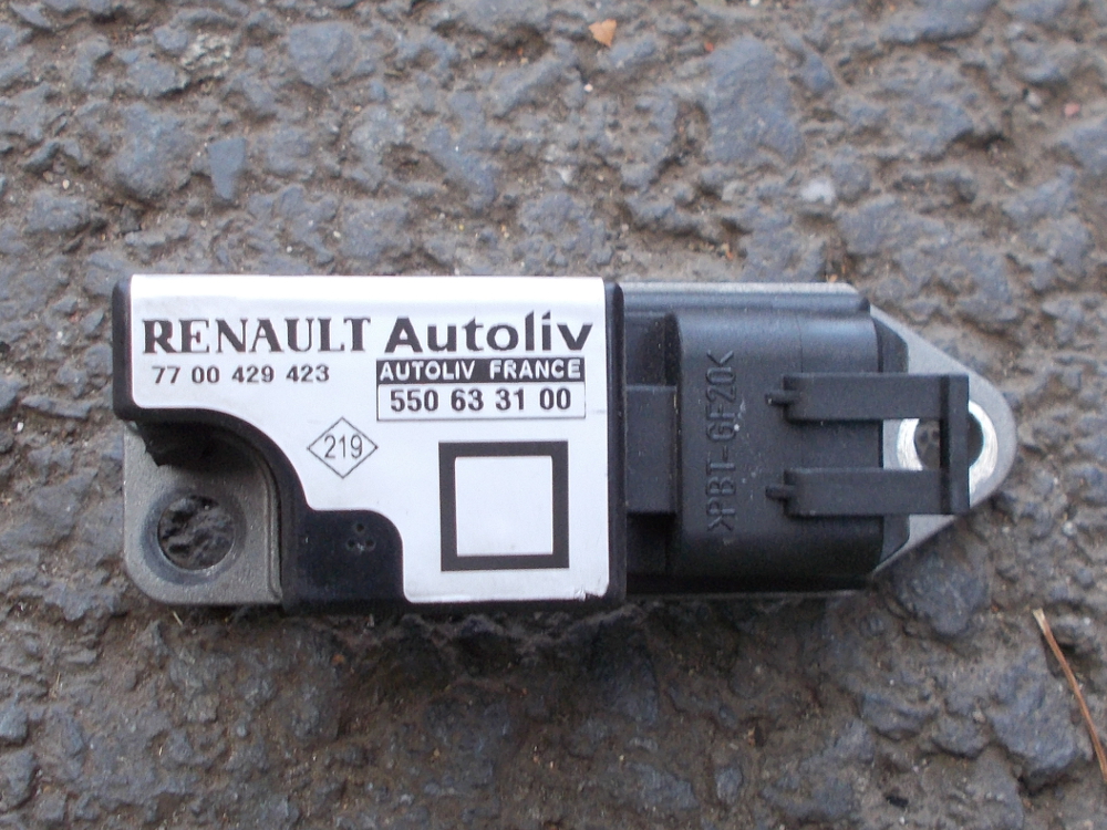 7700429423 Boční snímač nárazu Renault Megane I