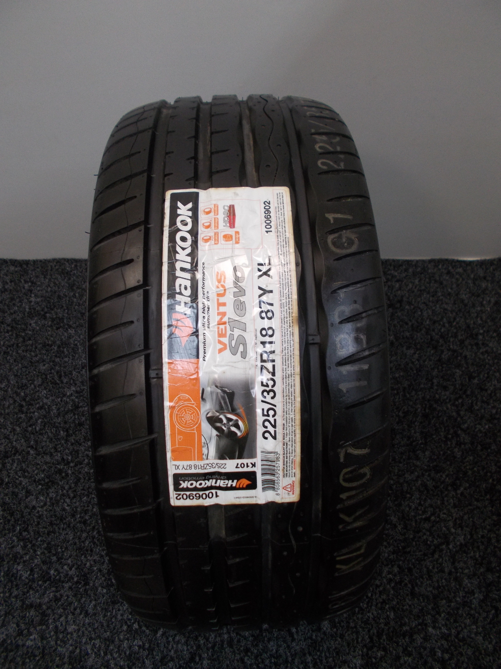 225/35/18 87Y HANKOOK Ventus S1 Evo XL, letní