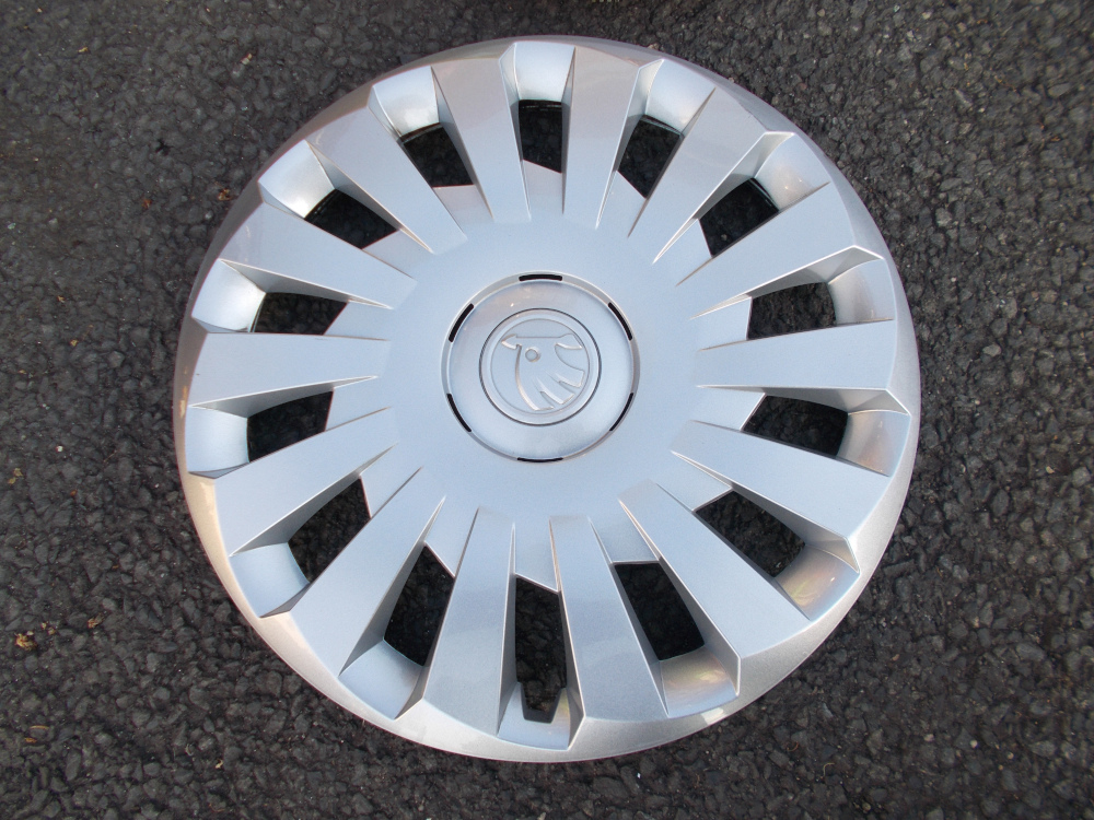 Kryt kola 16" originál Škoda